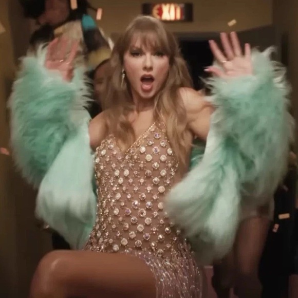 NEW Taylor Swift The Life of a Showgirl Mint Faux Fur Coat - Size XS/S - Picture 6 of 6